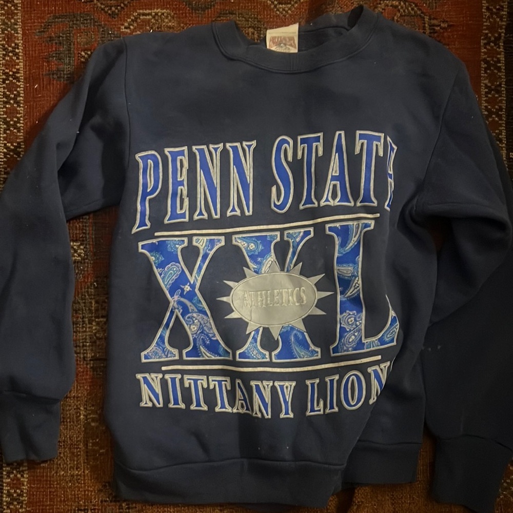 PENN STATE Univ. Vintage Crew Neck sweatshirt—90’s; Unise, one size fits all